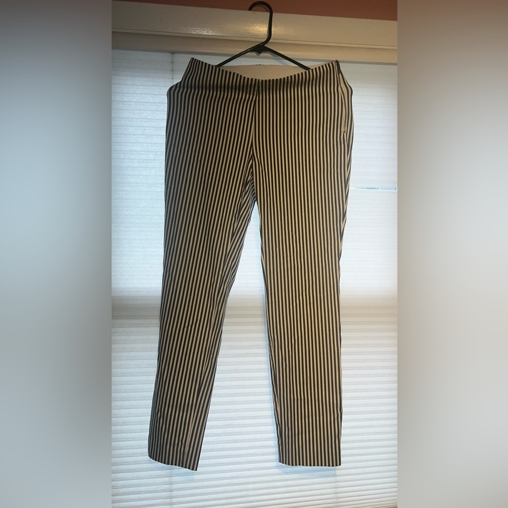 Soft ankle pants